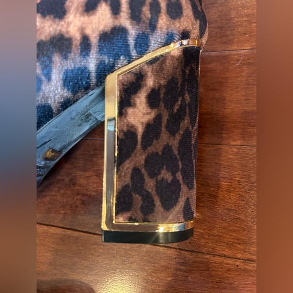 Velvet Leopard Boot - Picture 5 of 10